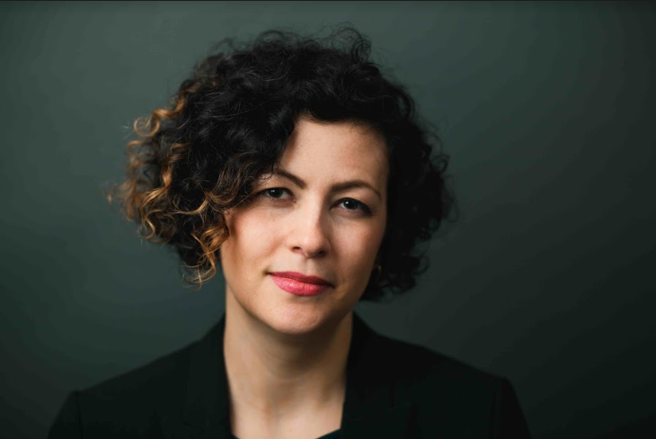 Jenn Court headshot